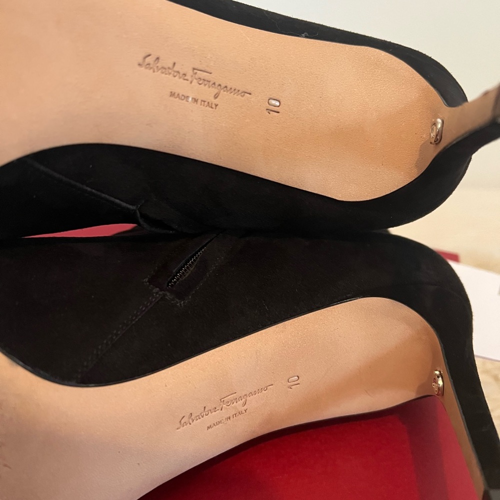 Salvatore Ferragamo Black Heeled Boots - Picture 6 of 9